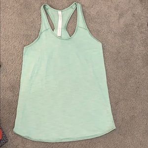Lululemon Essential tank, sz 4, light green